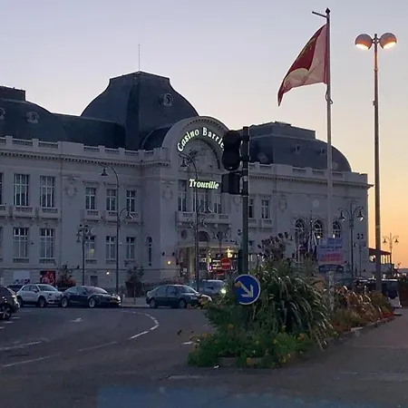 La Résidence De L Orée Du Golf De Deauville