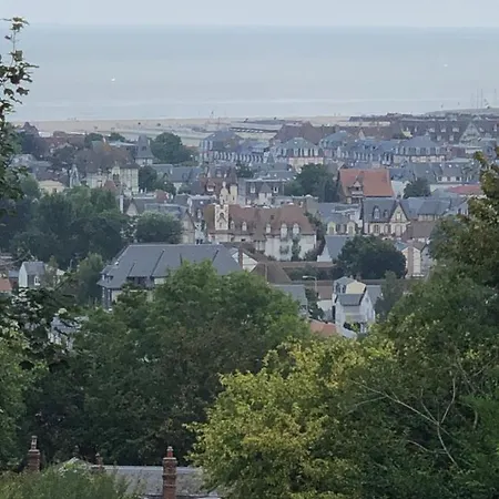 Hotel La De L Oree Du Golf De Deauville