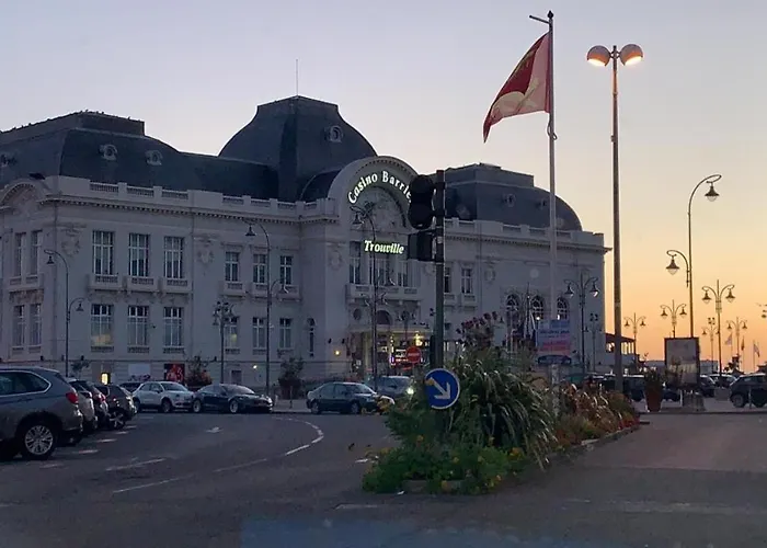 La Résidence De L Orée Du Golf De Deauville