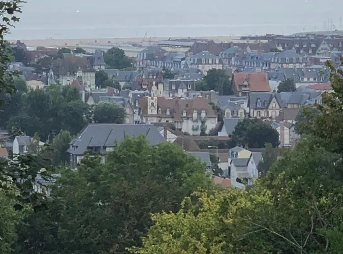 Hotel La Résidence De L Orée Du Golf De Deauville