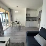 La De L Oree Du Golf De * Deauville