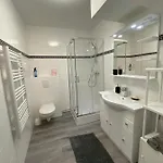 La De L Oree Du Golf De Hotel *
