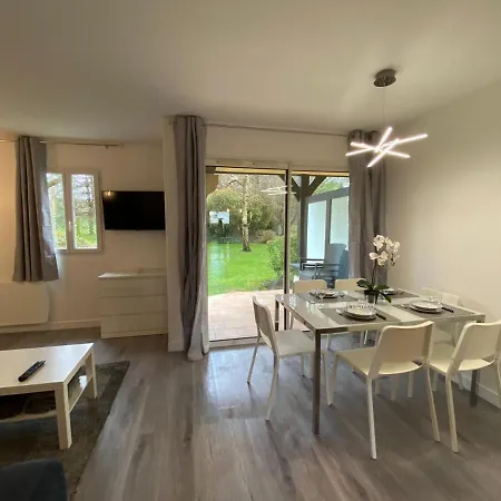 מלון La De L Oree Du Golf De *