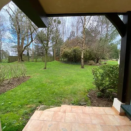 La De L Oree Du Golf De מלון